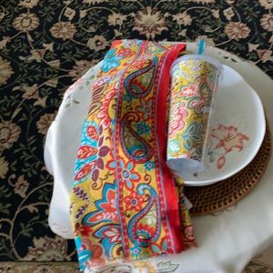🌻SALE🌻100% Polyster Scarf with matching Tumbler